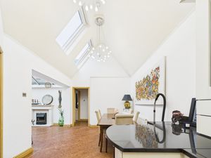 Photo 6- click for photo gallery